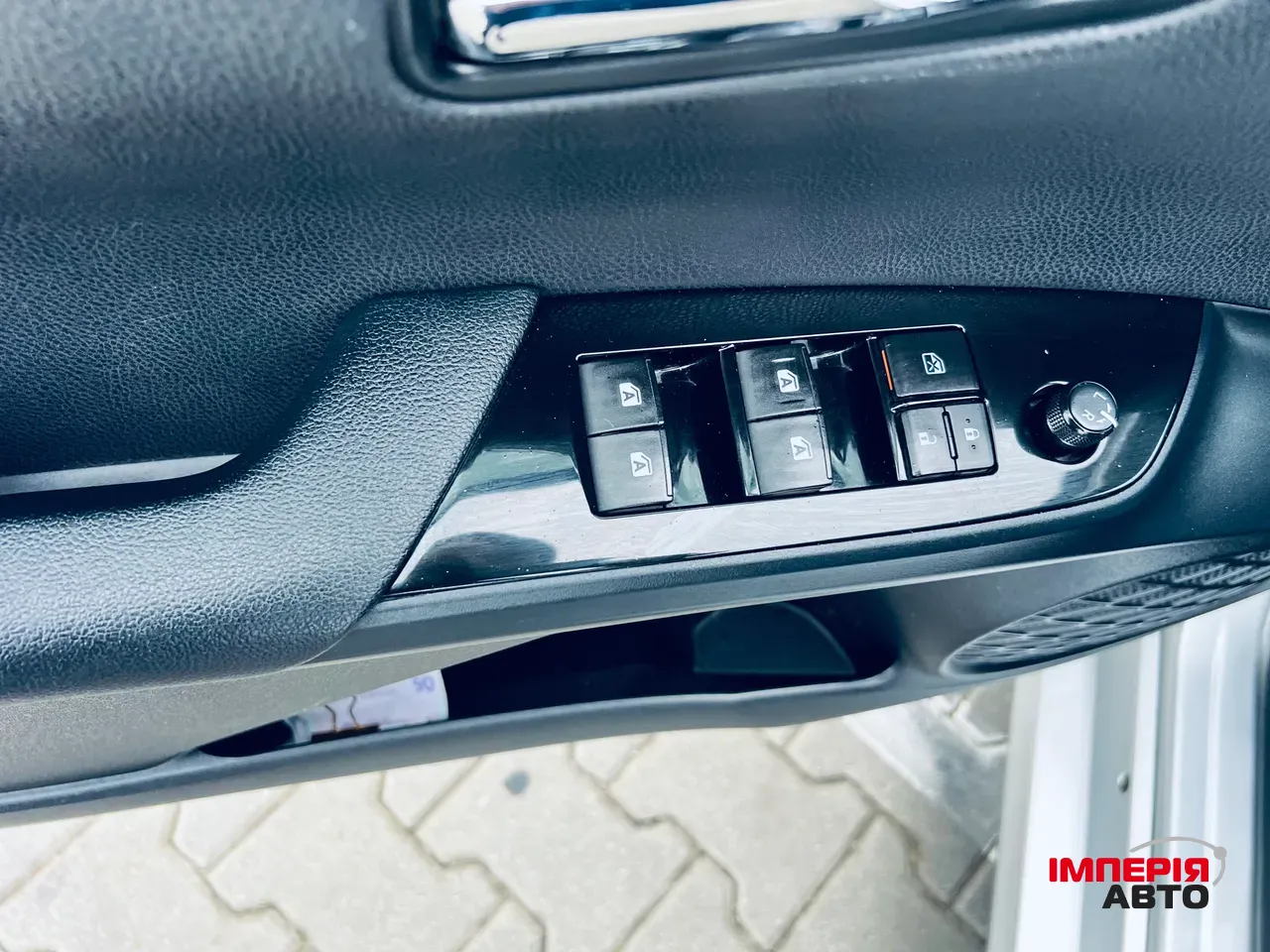 Toyota Prius - фото 31