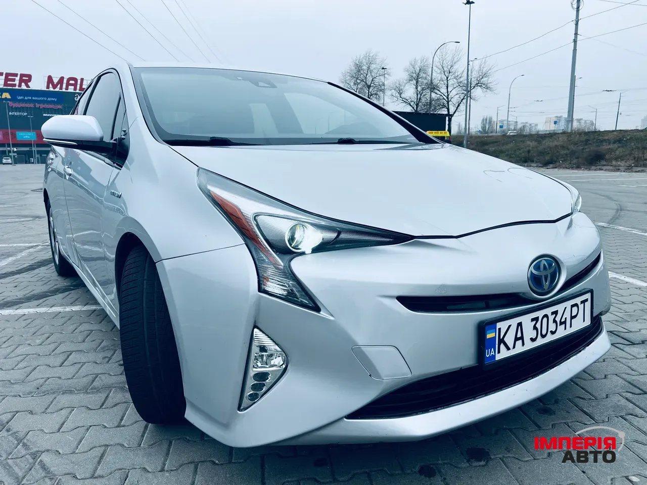 Toyota Prius - фото 2