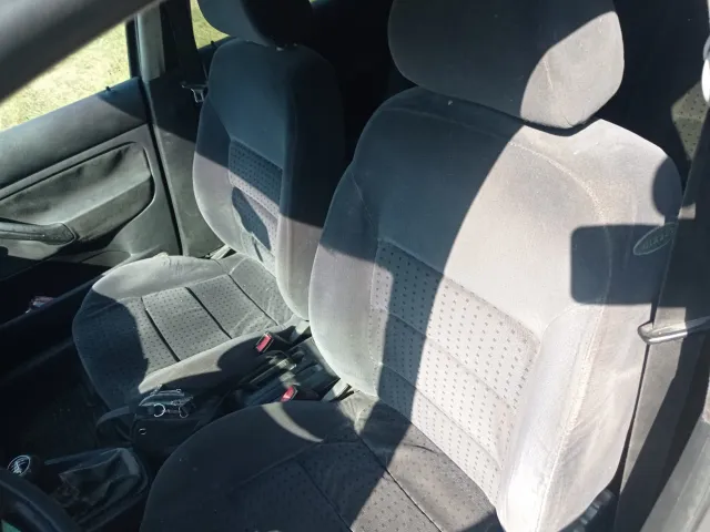 Volkswagen Golf - фото 4