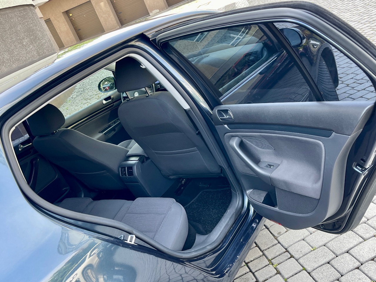 Volkswagen Golf - фото 18