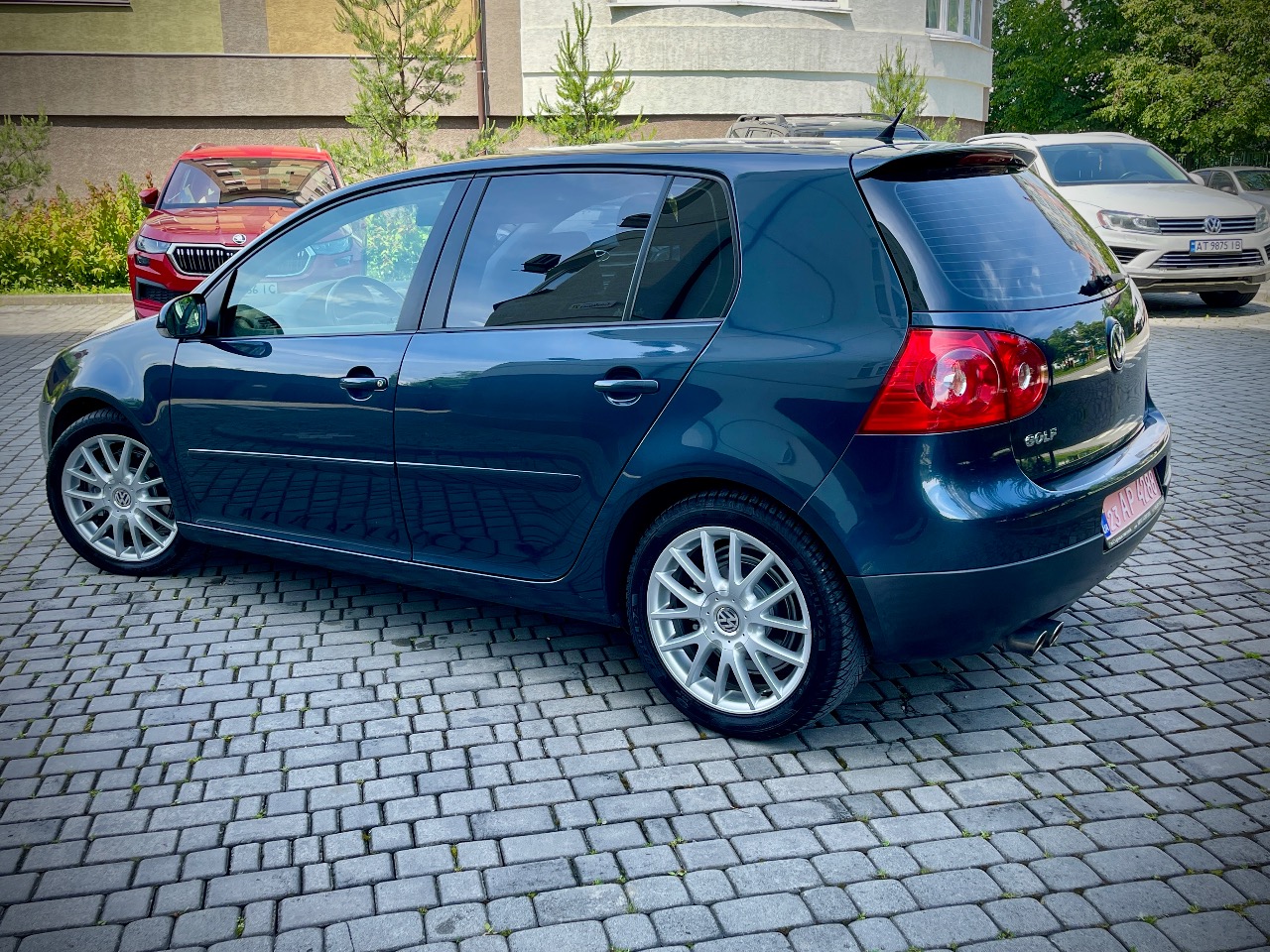 Volkswagen Golf - фото 27