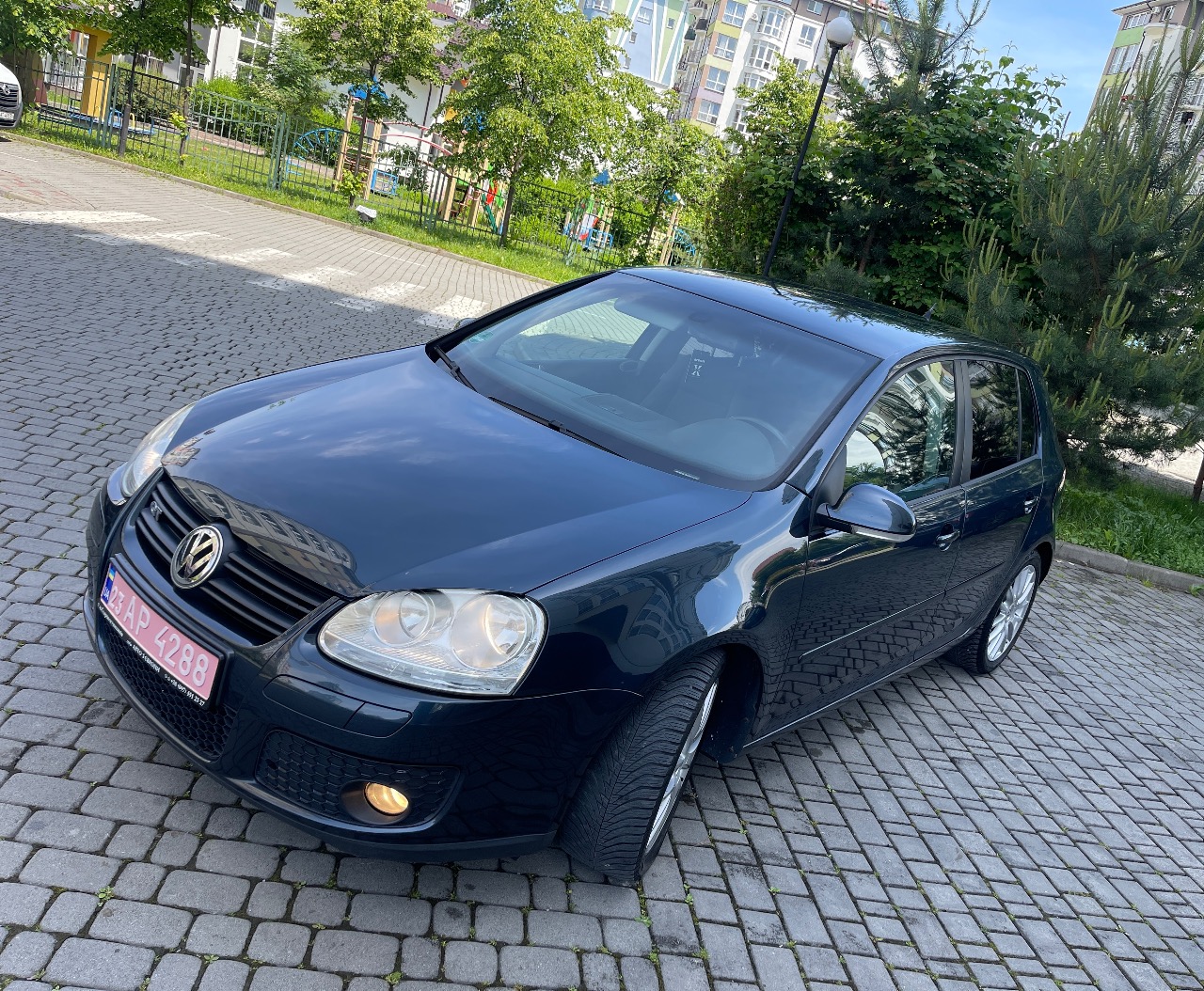 Volkswagen Golf - фото 6