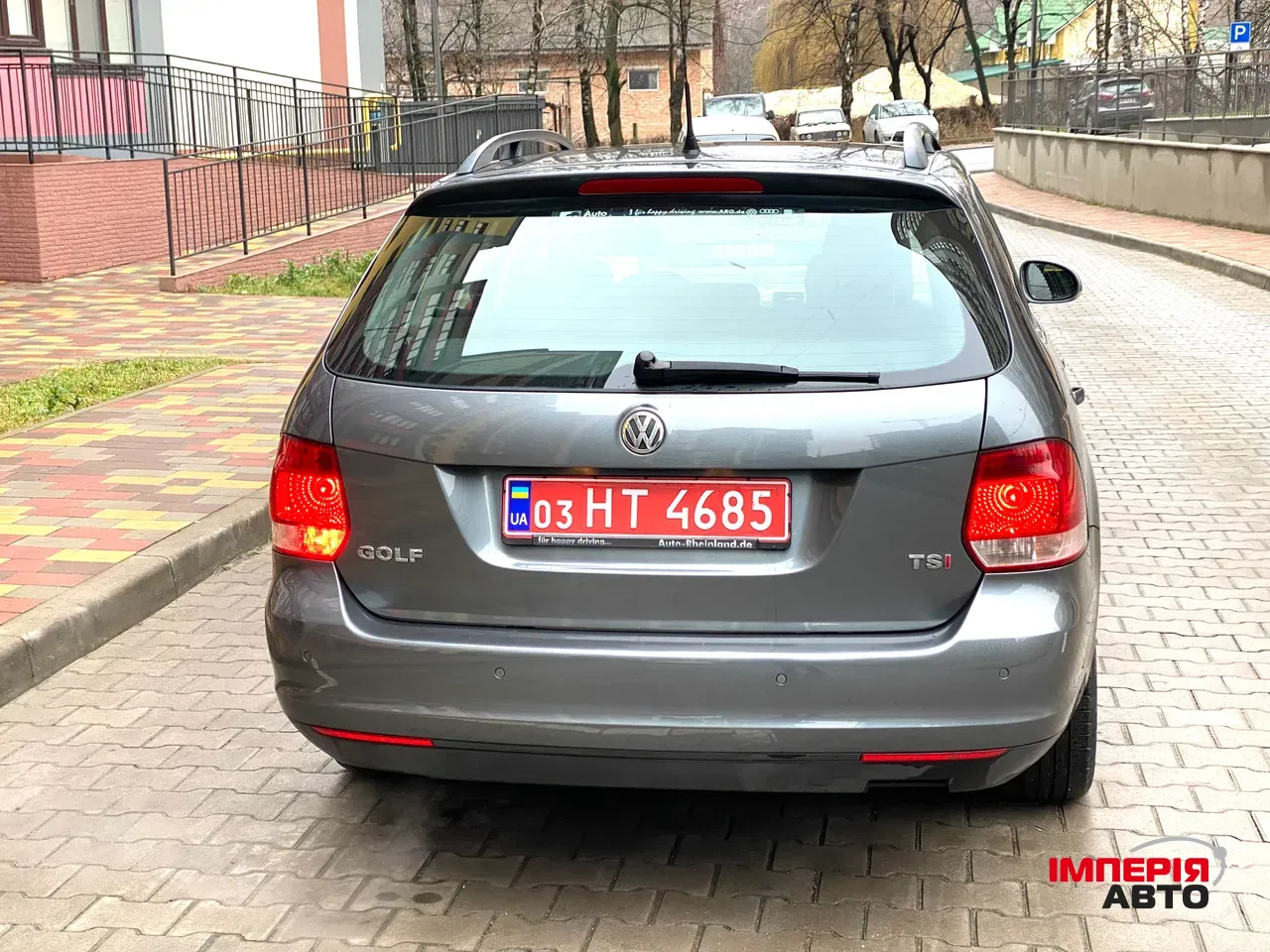 Volkswagen Golf - фото 2
