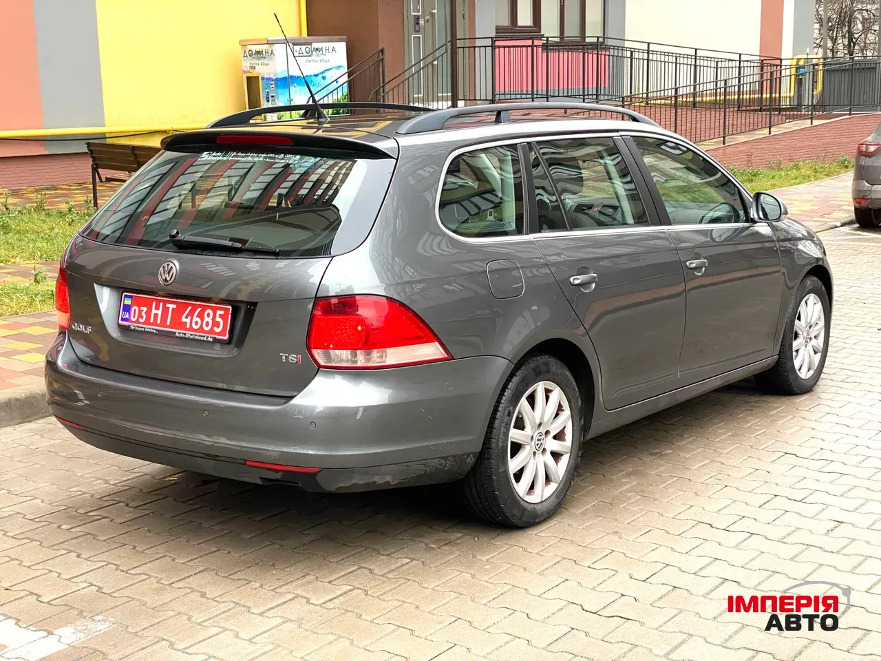 Volkswagen Golf - фото 4