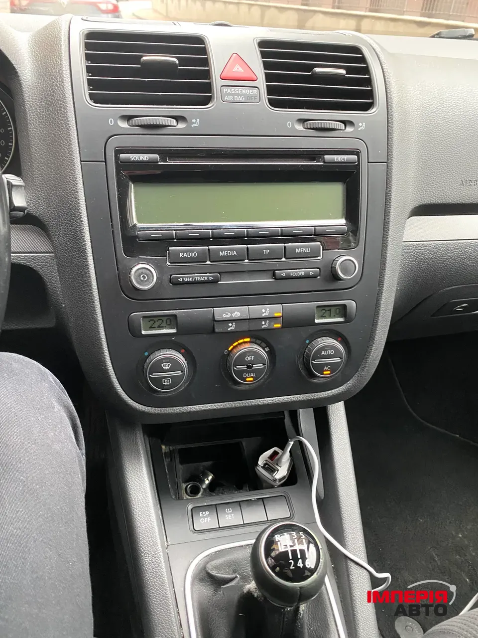 Volkswagen Golf - фото 13