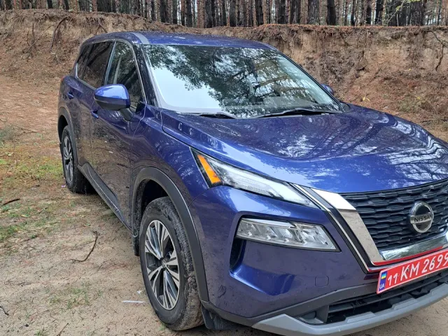 Nissan Rogue - фото 1
