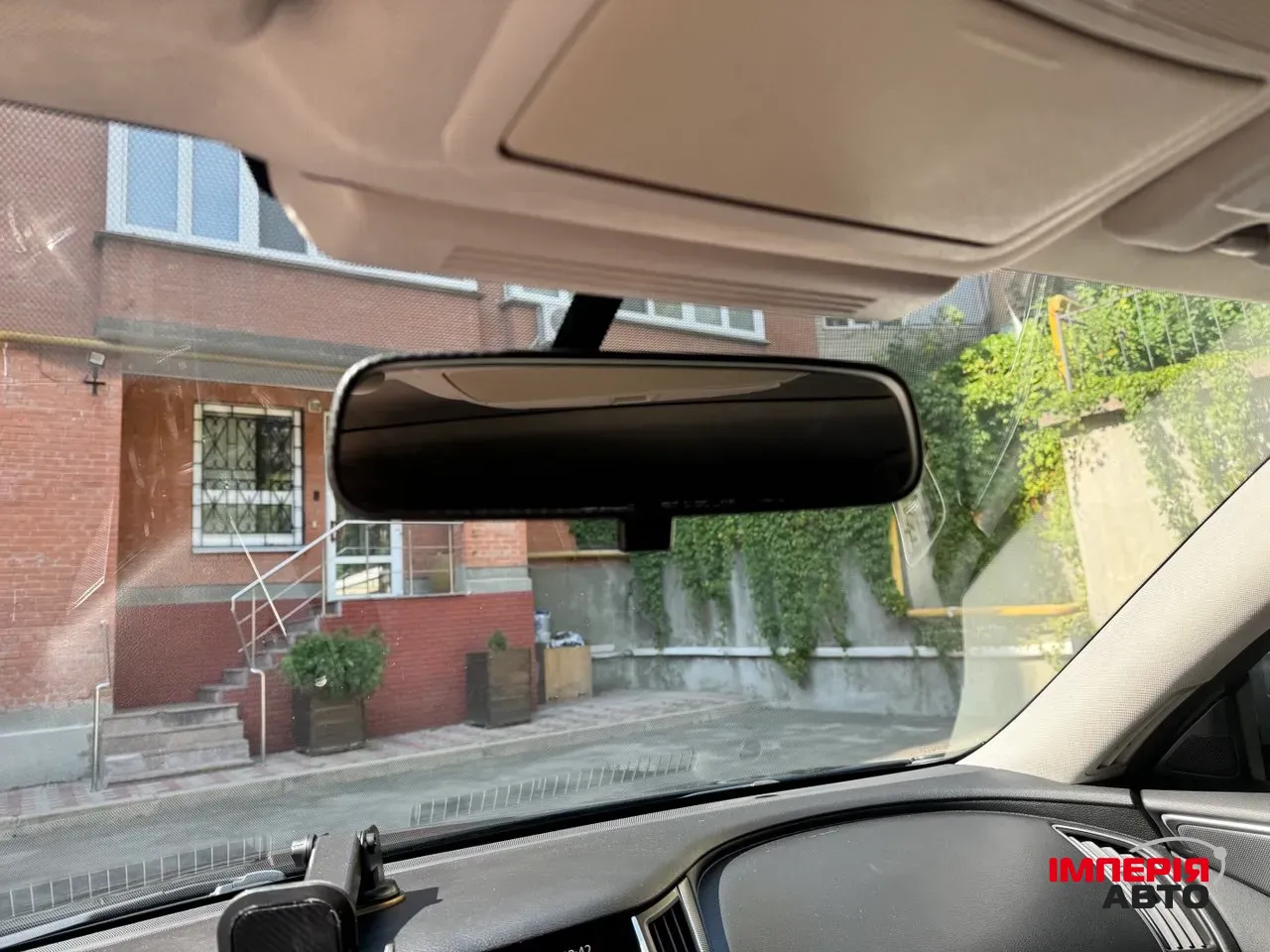 Infiniti Q50 - фото 25