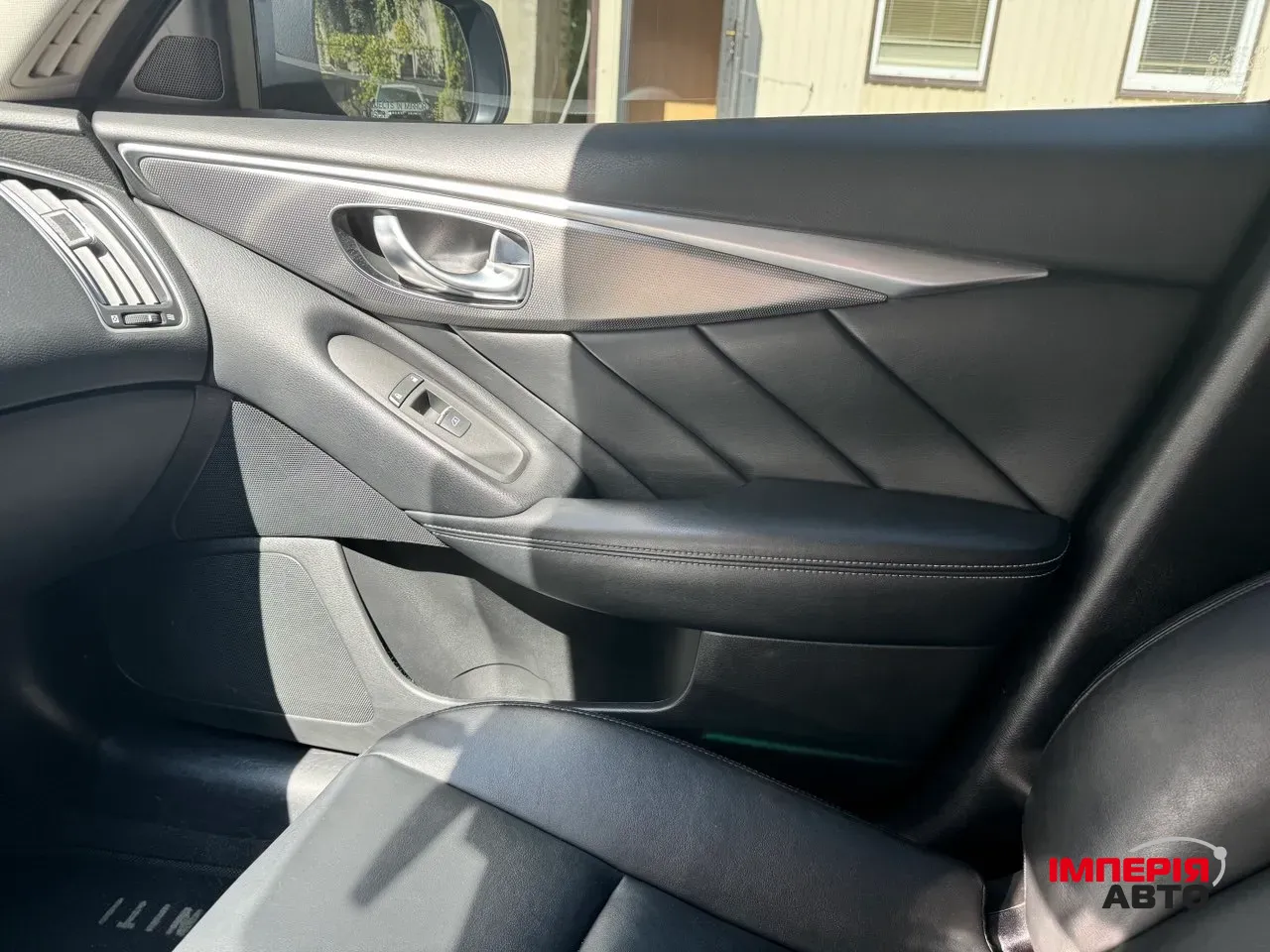 Infiniti Q50 - фото 23