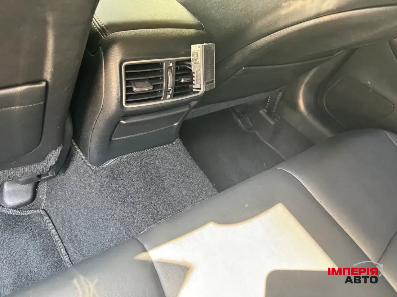 Infiniti Q50 - фото 30