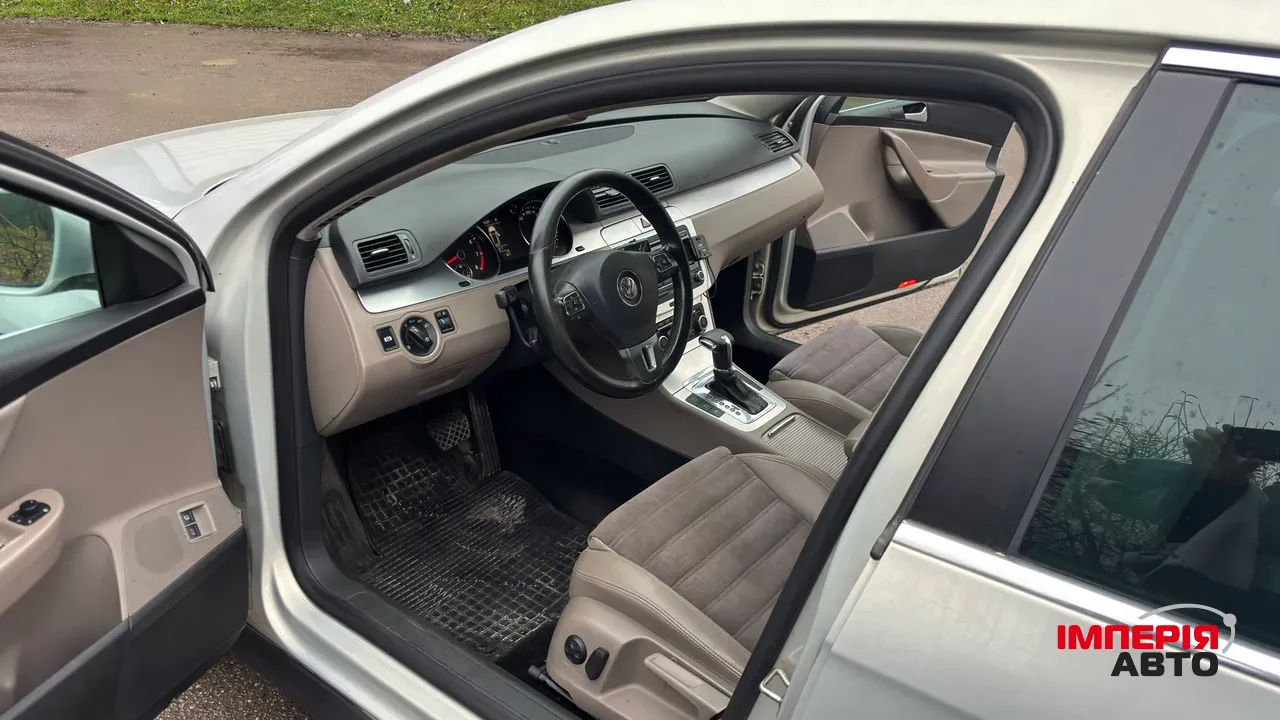Volkswagen Passat CC - фото 6