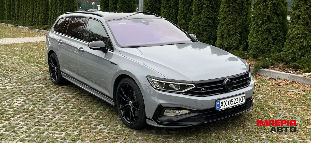 Volkswagen Passat - фото 2