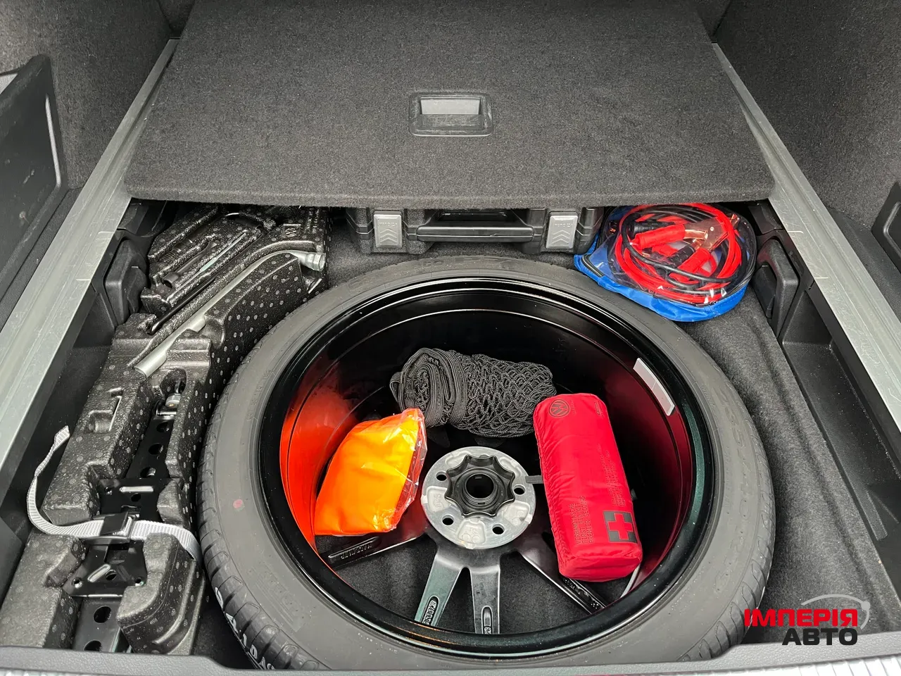 Volkswagen Passat - фото 15