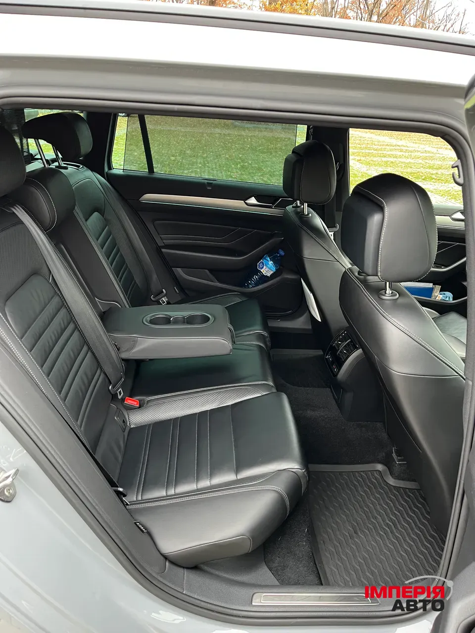 Volkswagen Passat - фото 24