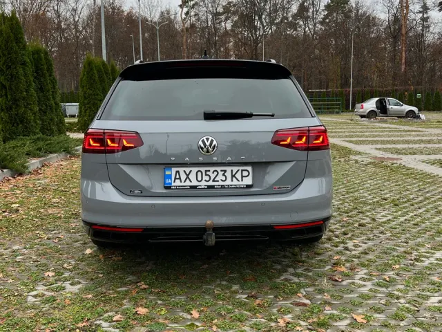 Volkswagen Passat - фото 5