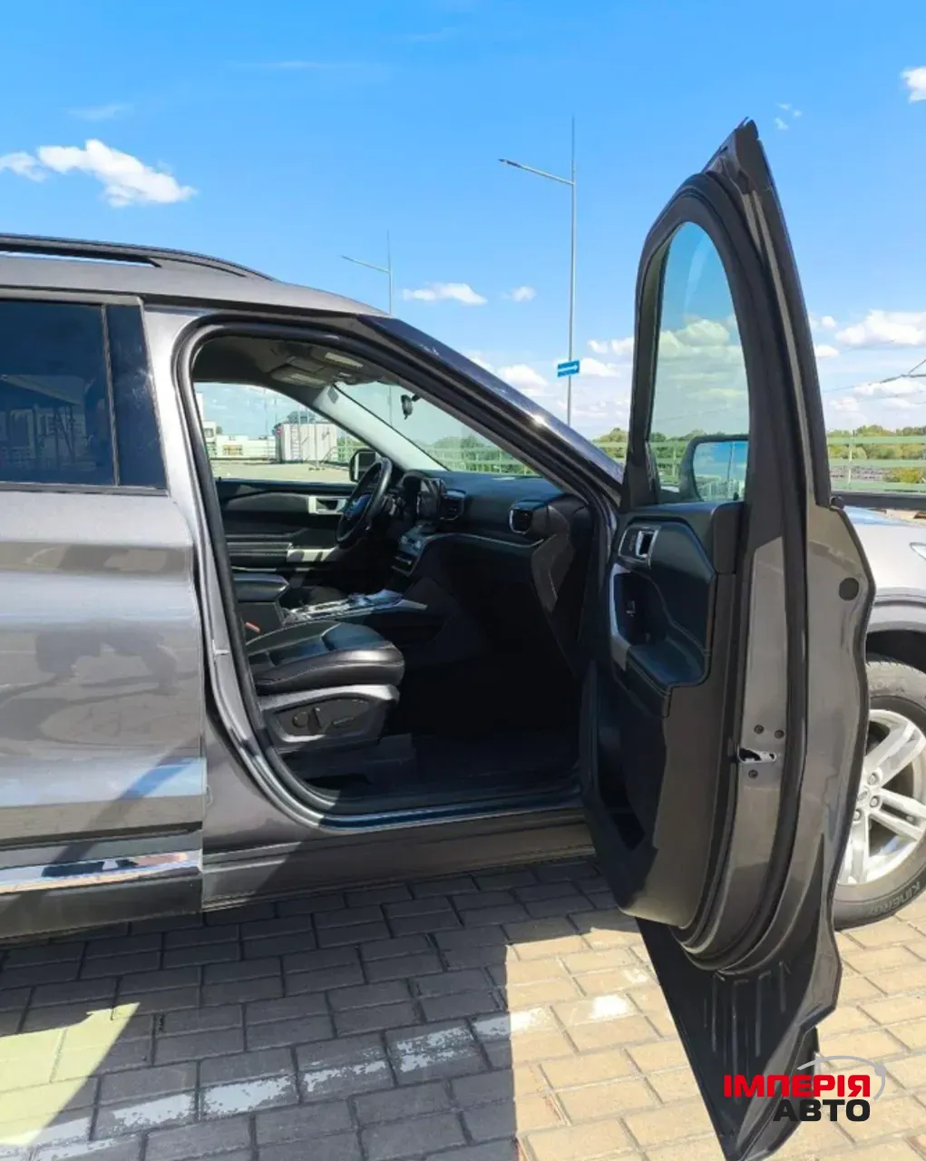 Ford Explorer - фото 21