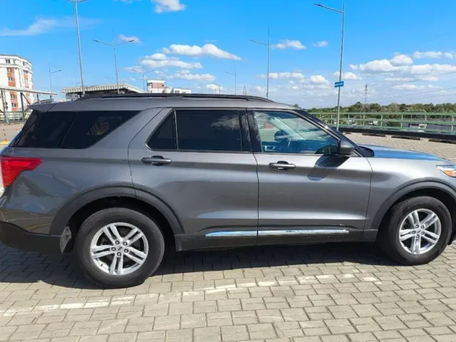 Ford Explorer - фото 4