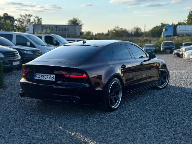 Audi A7 - фото 2