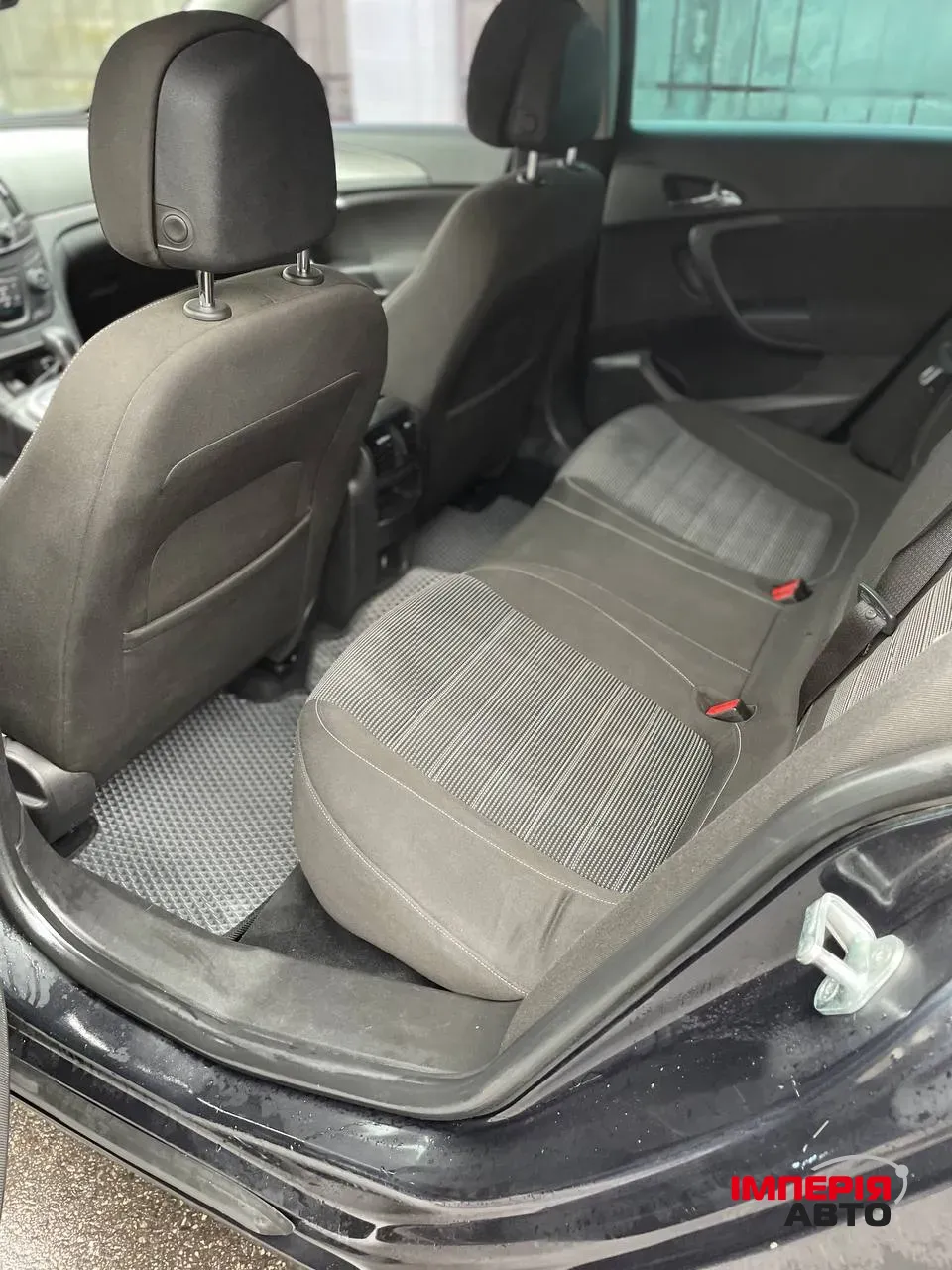 Opel Insignia - фото 9