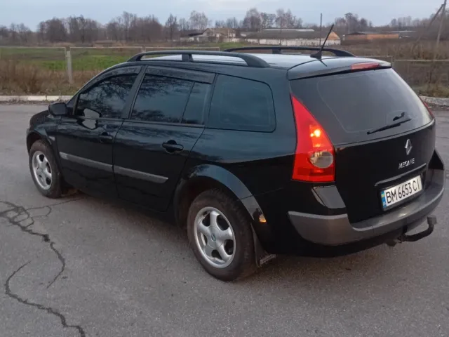 Renault Megane - фото 3