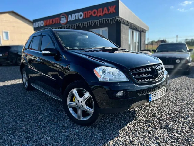 Mercedes-Benz M-Класс - фото 1