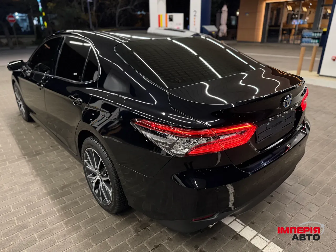 Toyota Camry - фото 9