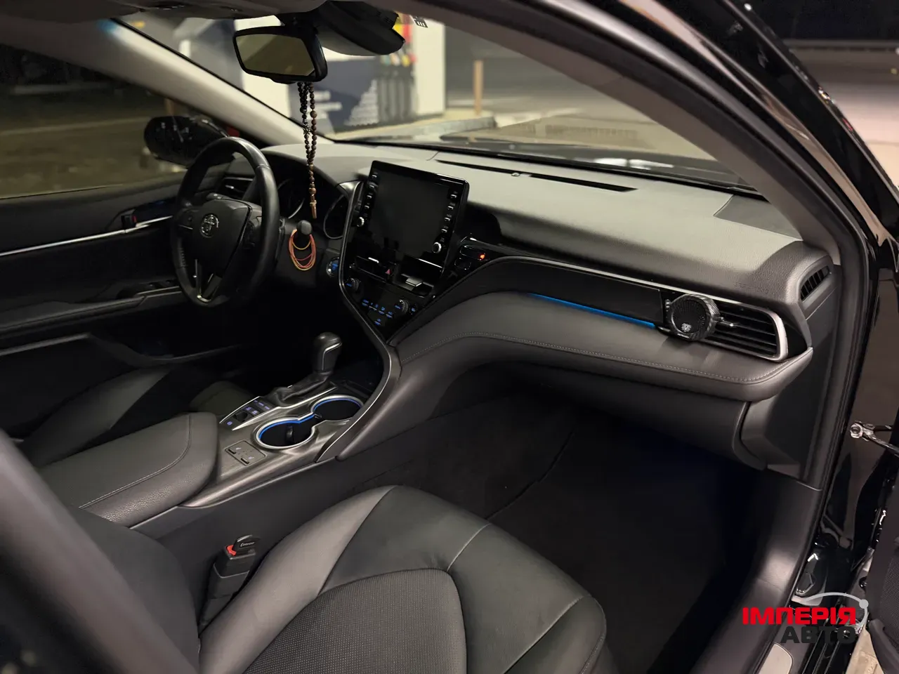 Toyota Camry - фото 13