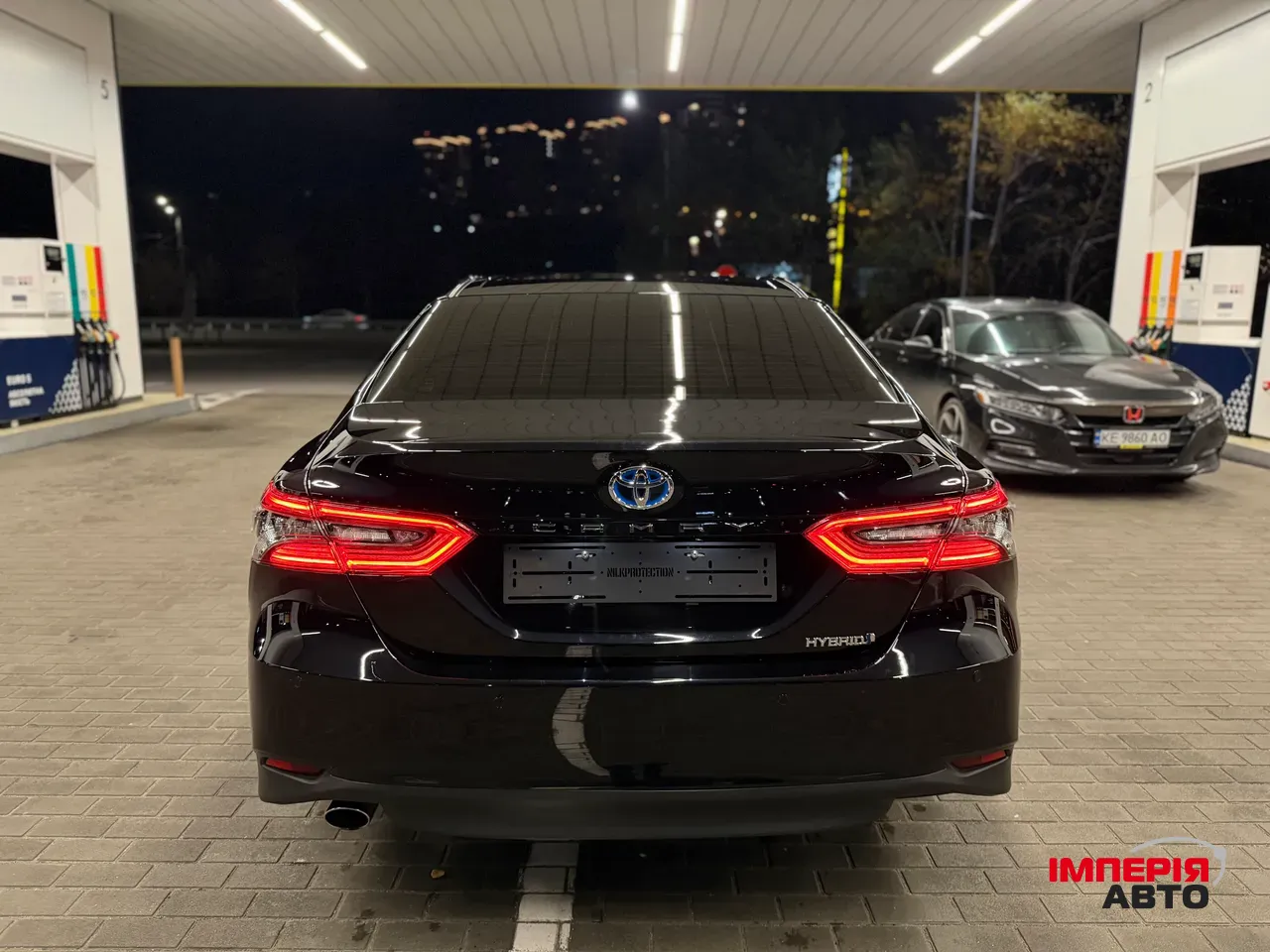 Toyota Camry - фото 6