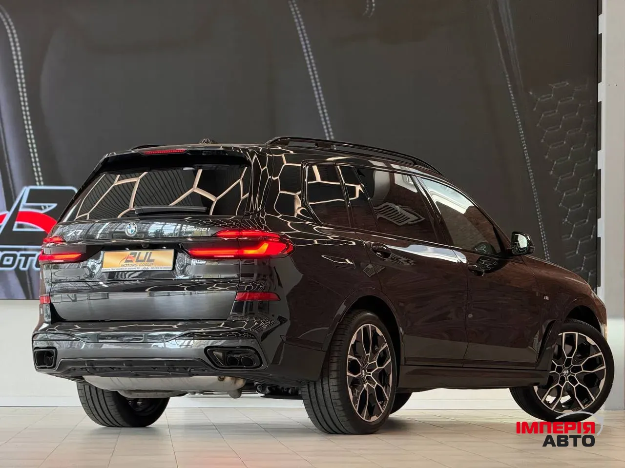 BMW X7 - фото 10