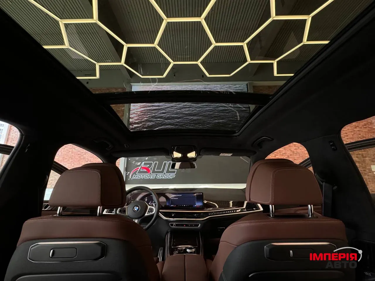 BMW X7 - фото 25