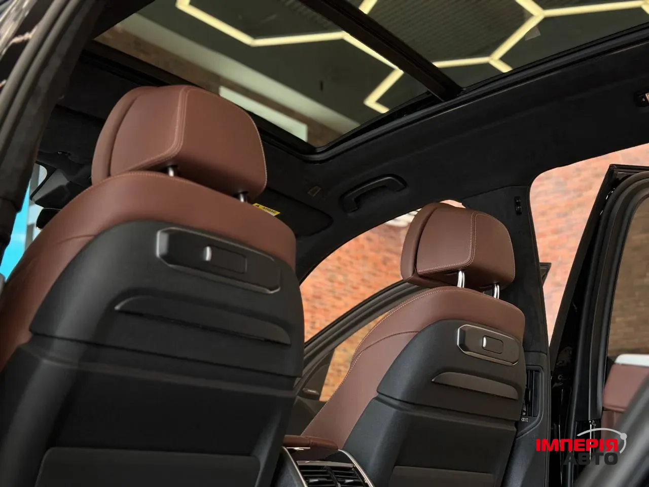 BMW X7 - фото 16