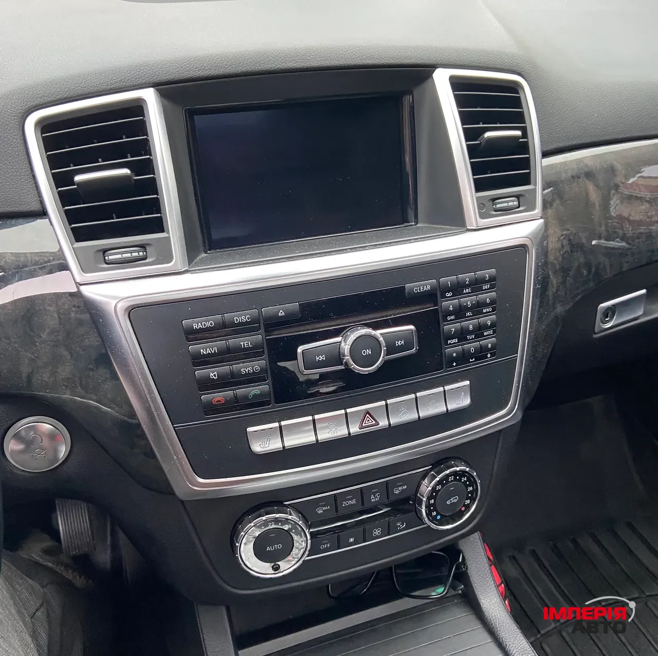 Mercedes-Benz M-Класс - фото 17