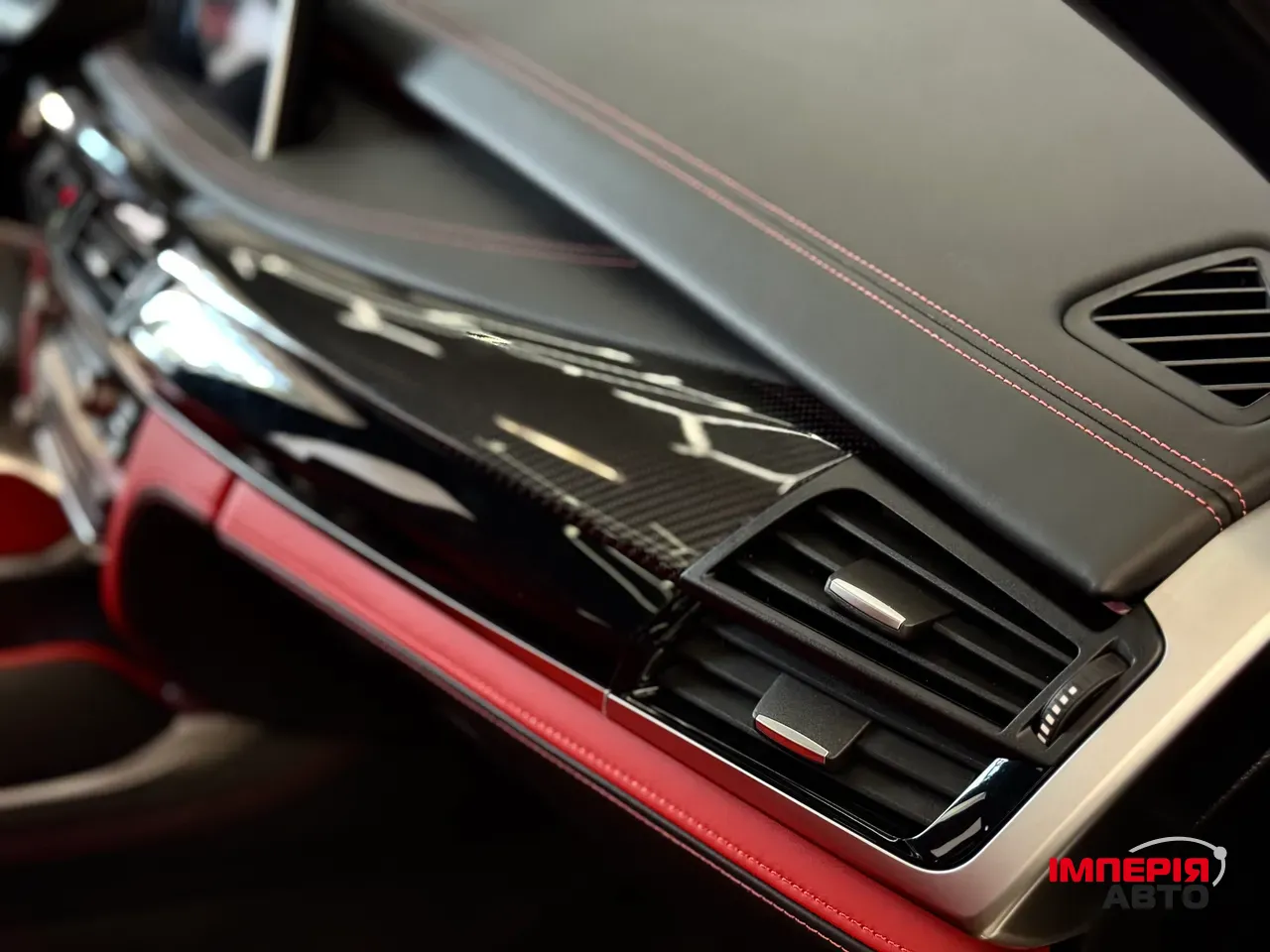 BMW X5 M - фото 18