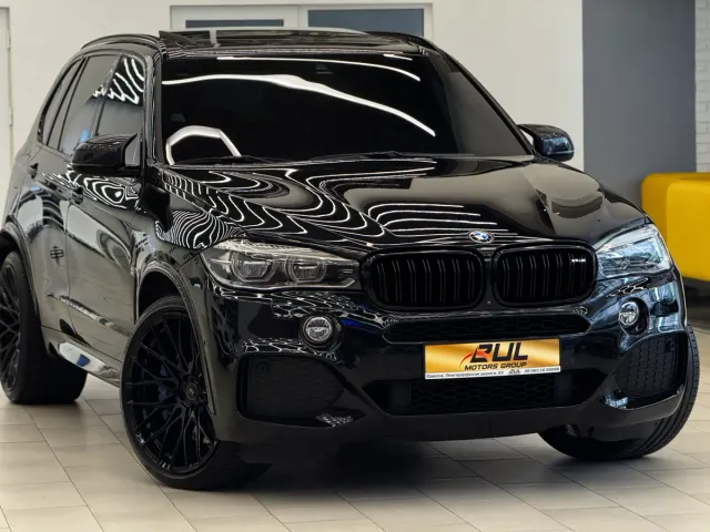 BMW X5 M - фото 1
