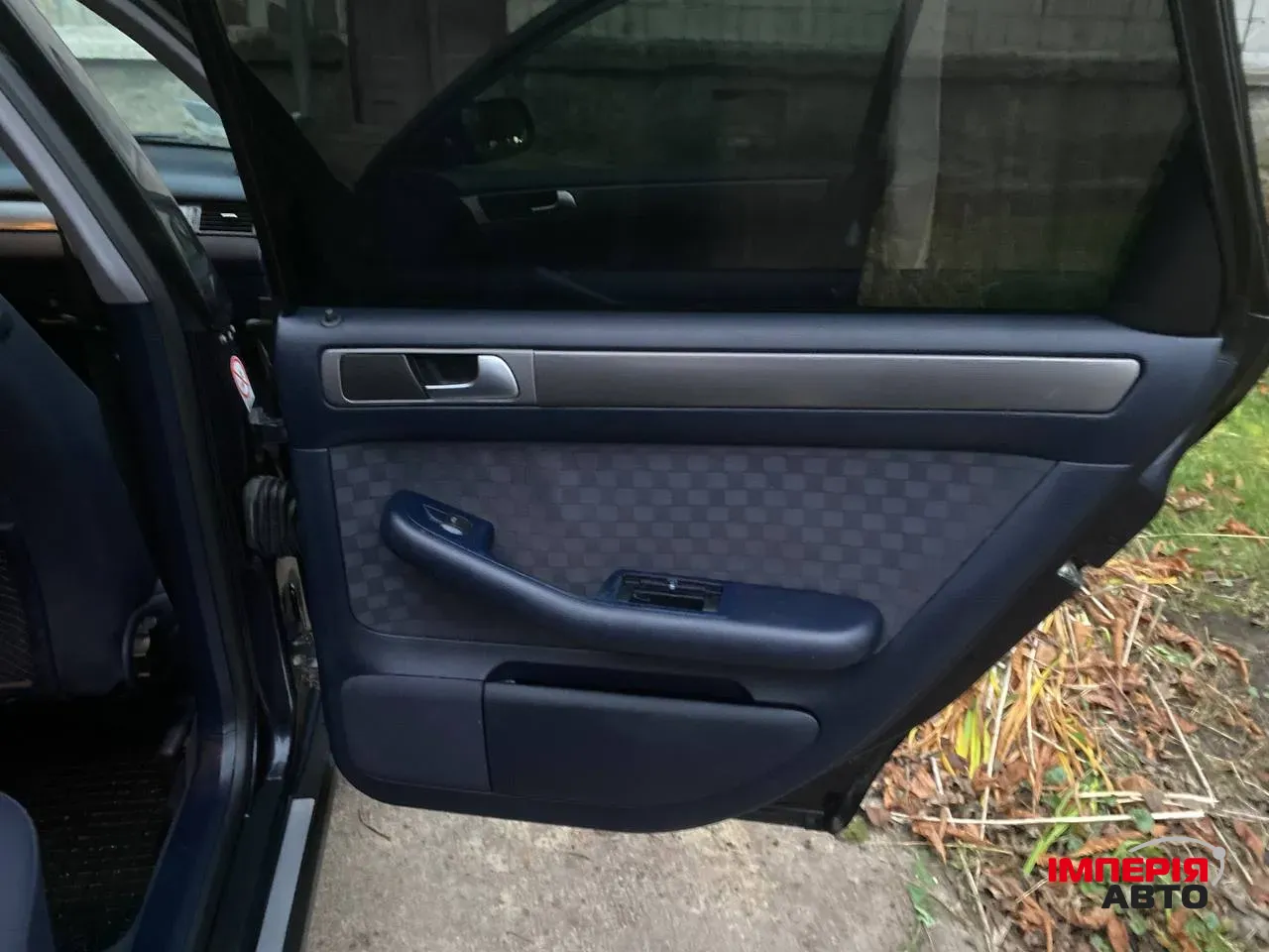 Audi A6 - фото 16