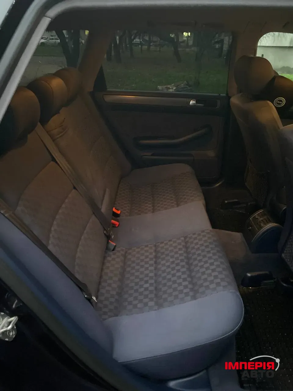 Audi A6 - фото 19