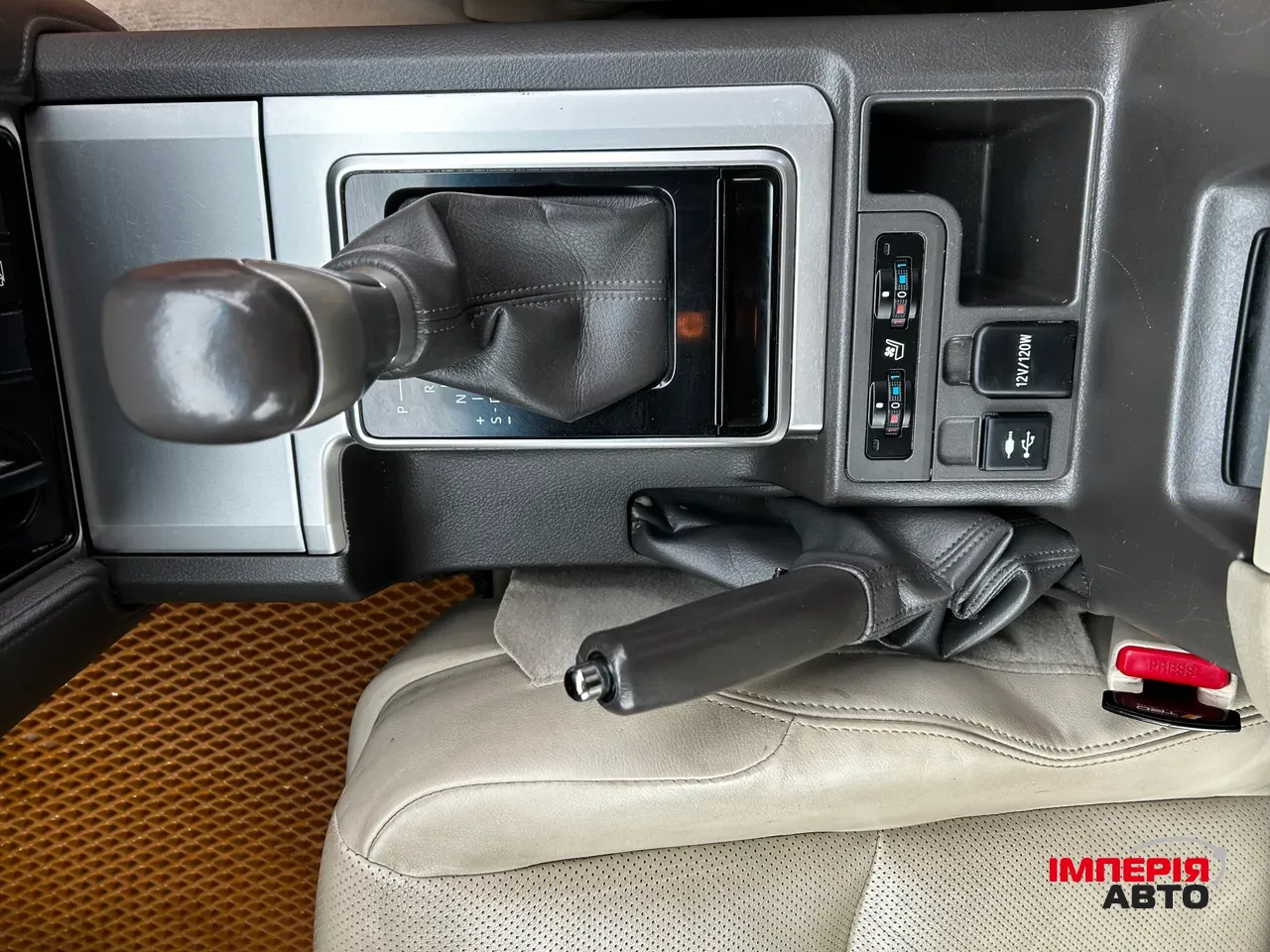 Toyota Land Cruiser Prado - фото 14