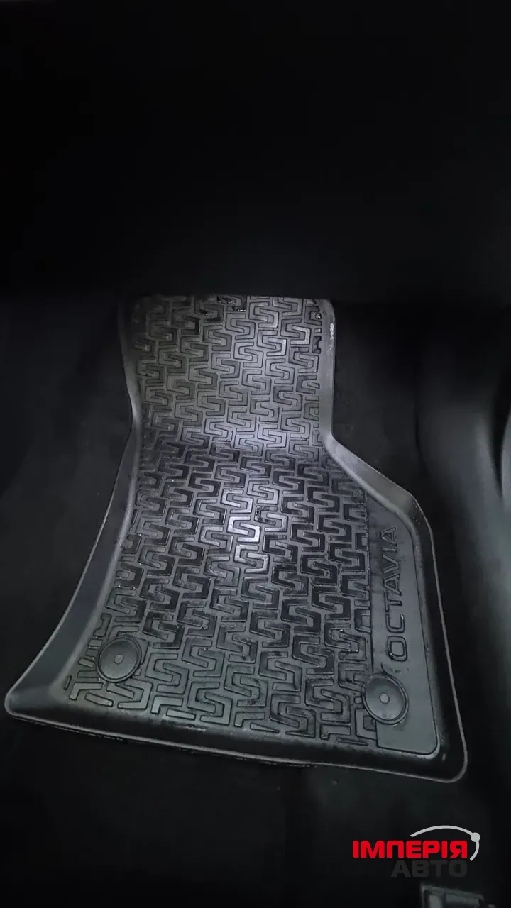 Skoda Octavia - фото 2