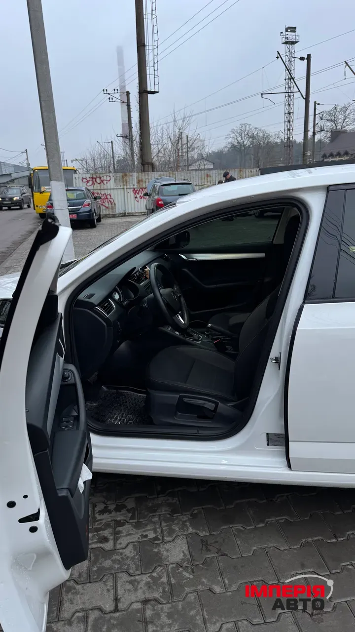 Skoda Octavia - фото 19