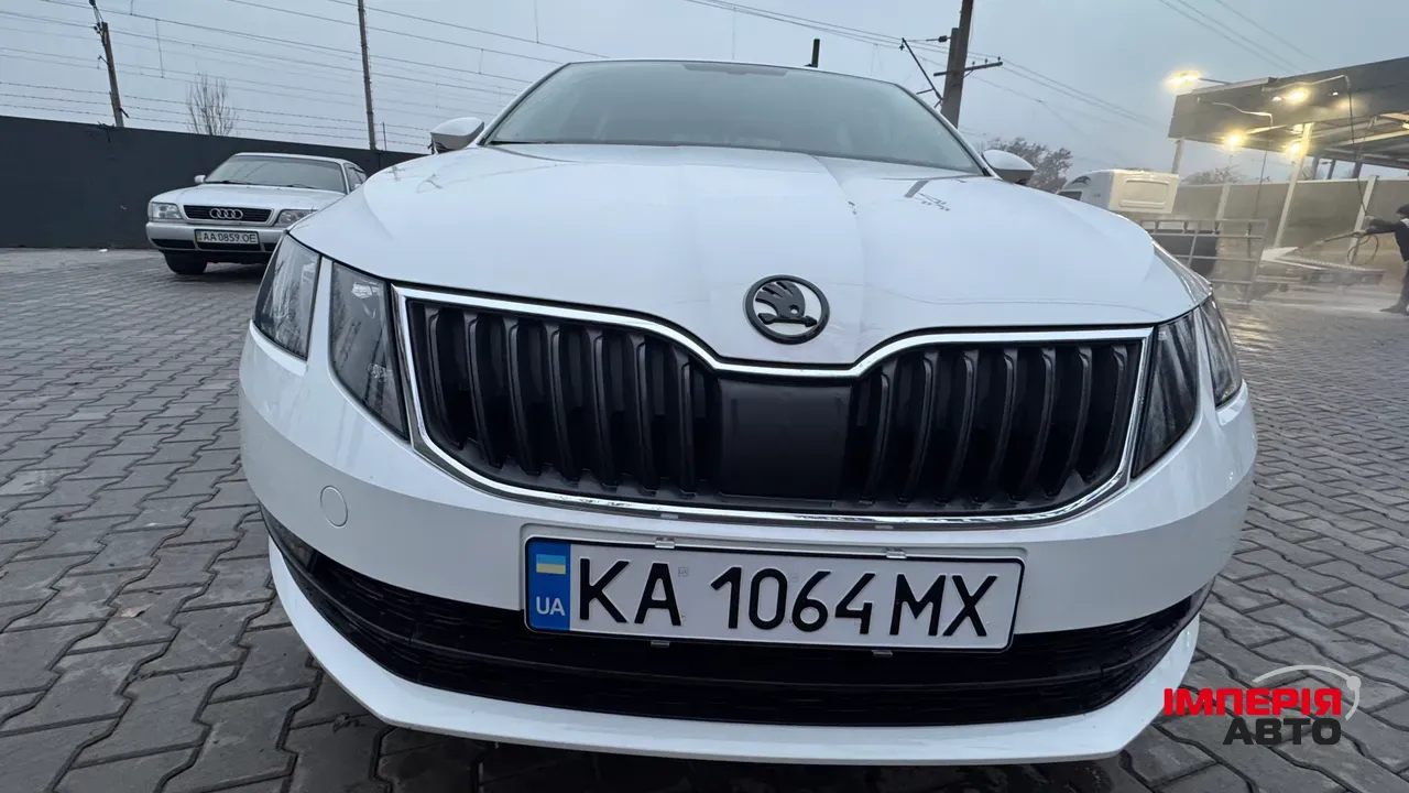 Skoda Octavia - фото 12