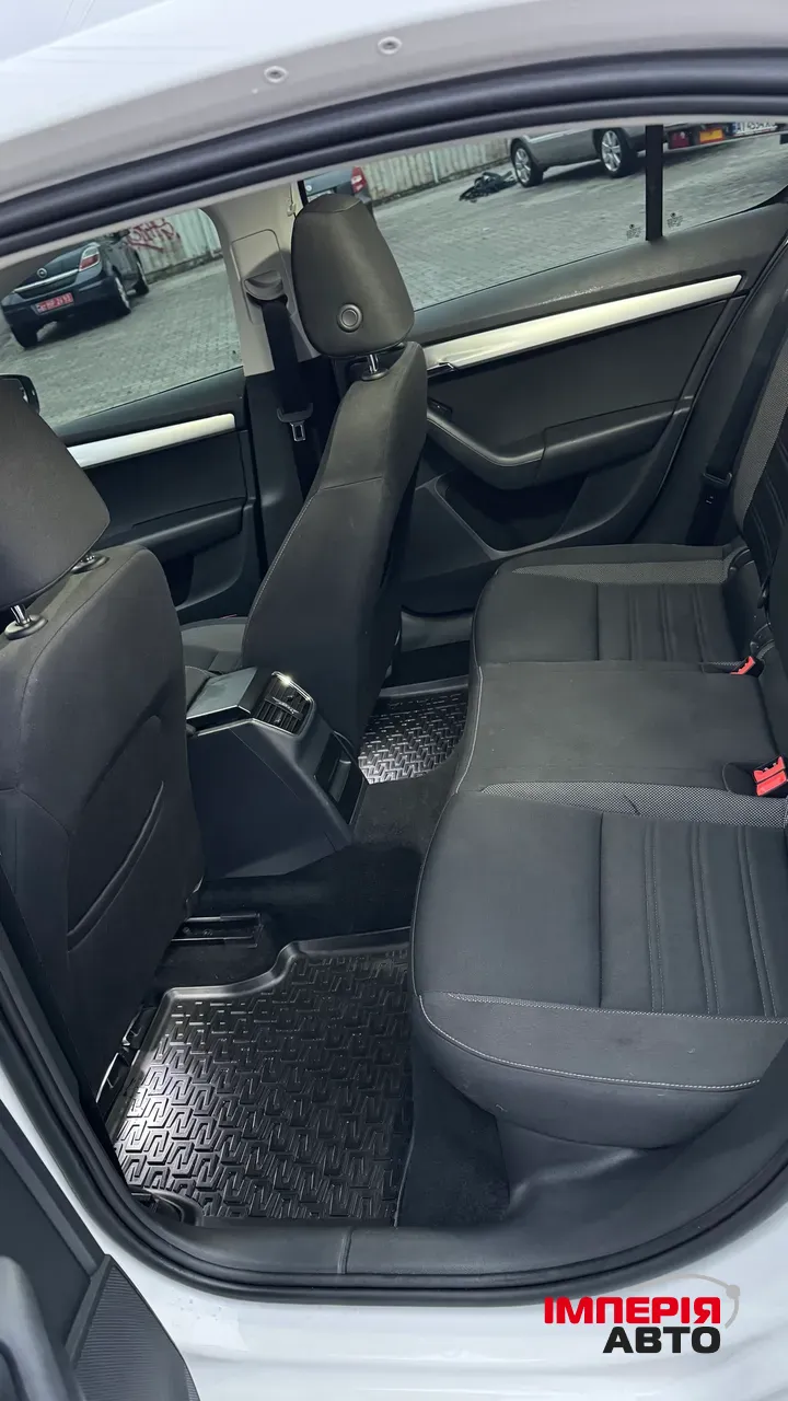 Skoda Octavia - фото 20