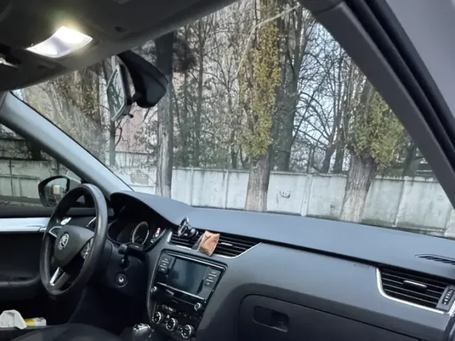Skoda Octavia - фото 5