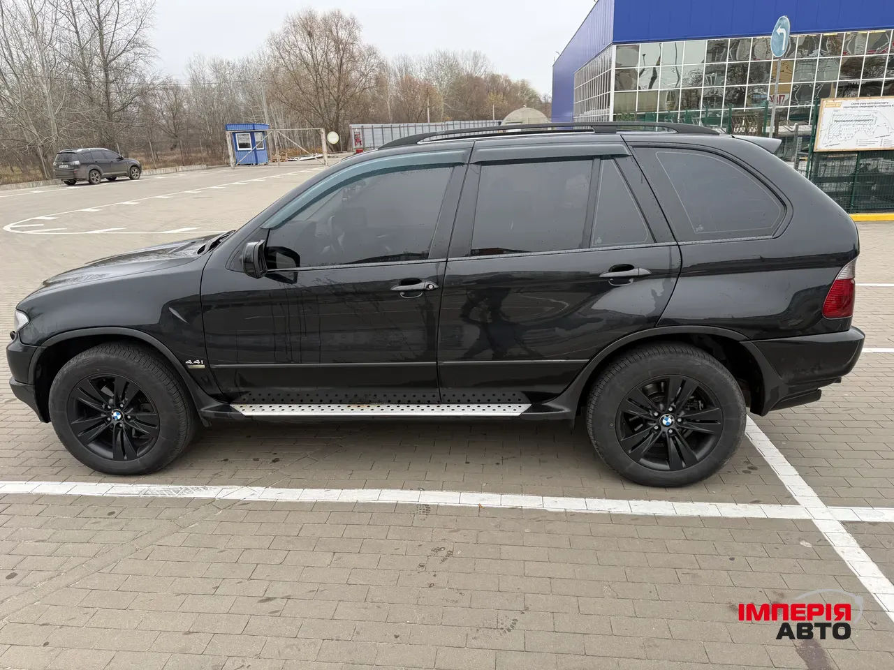 BMW X5 - фото 1