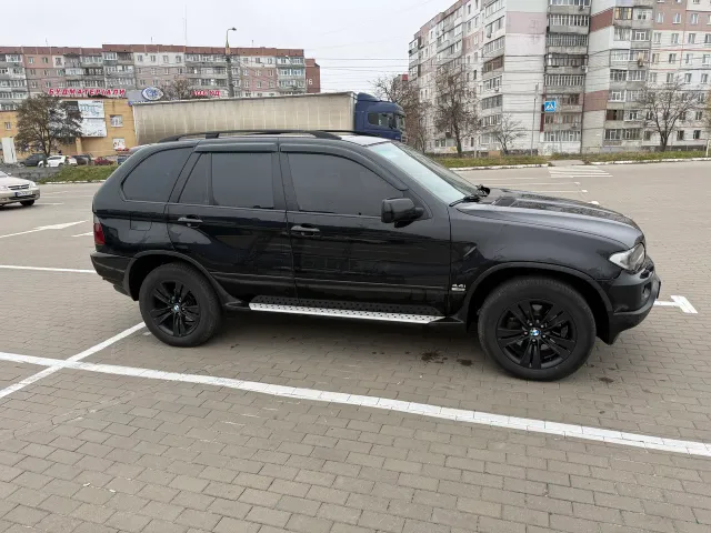 BMW X5 - фото 4