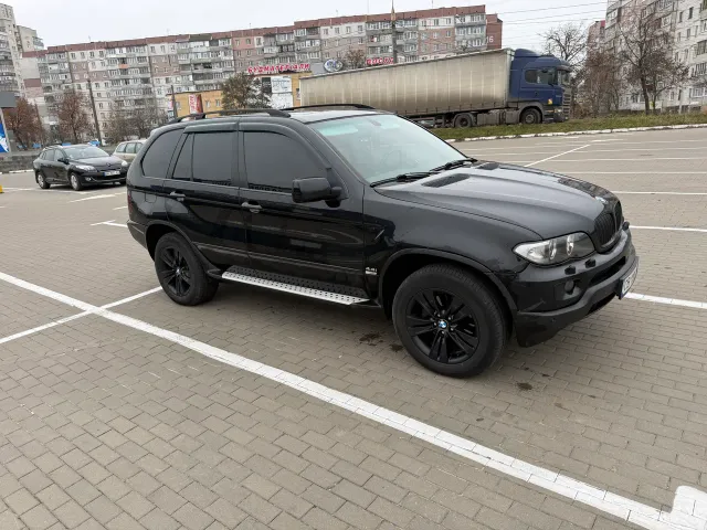 BMW X5 - фото 3