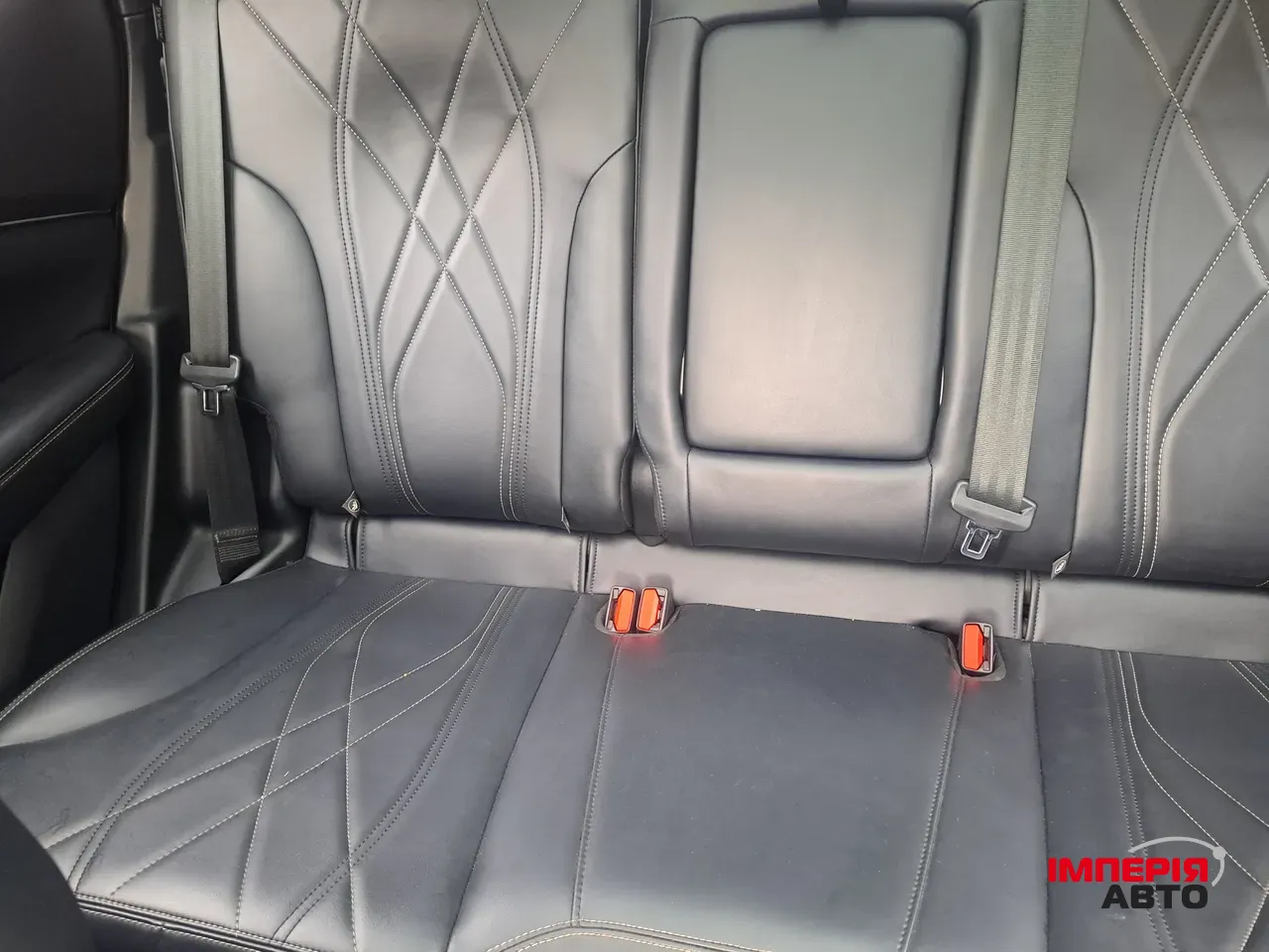 Ford Mustang Mach-E - фото 7