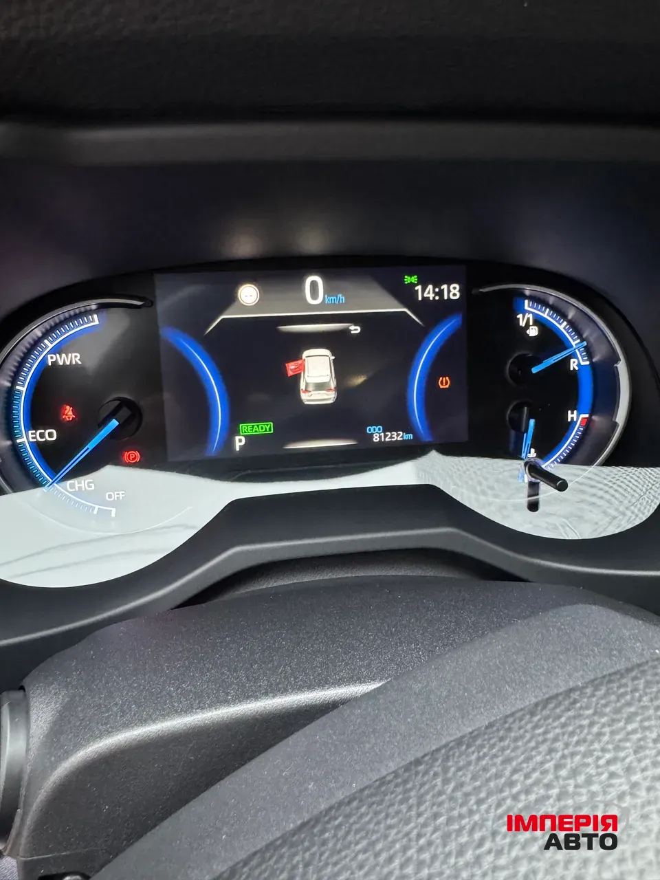 Toyota RAV4 - фото 17