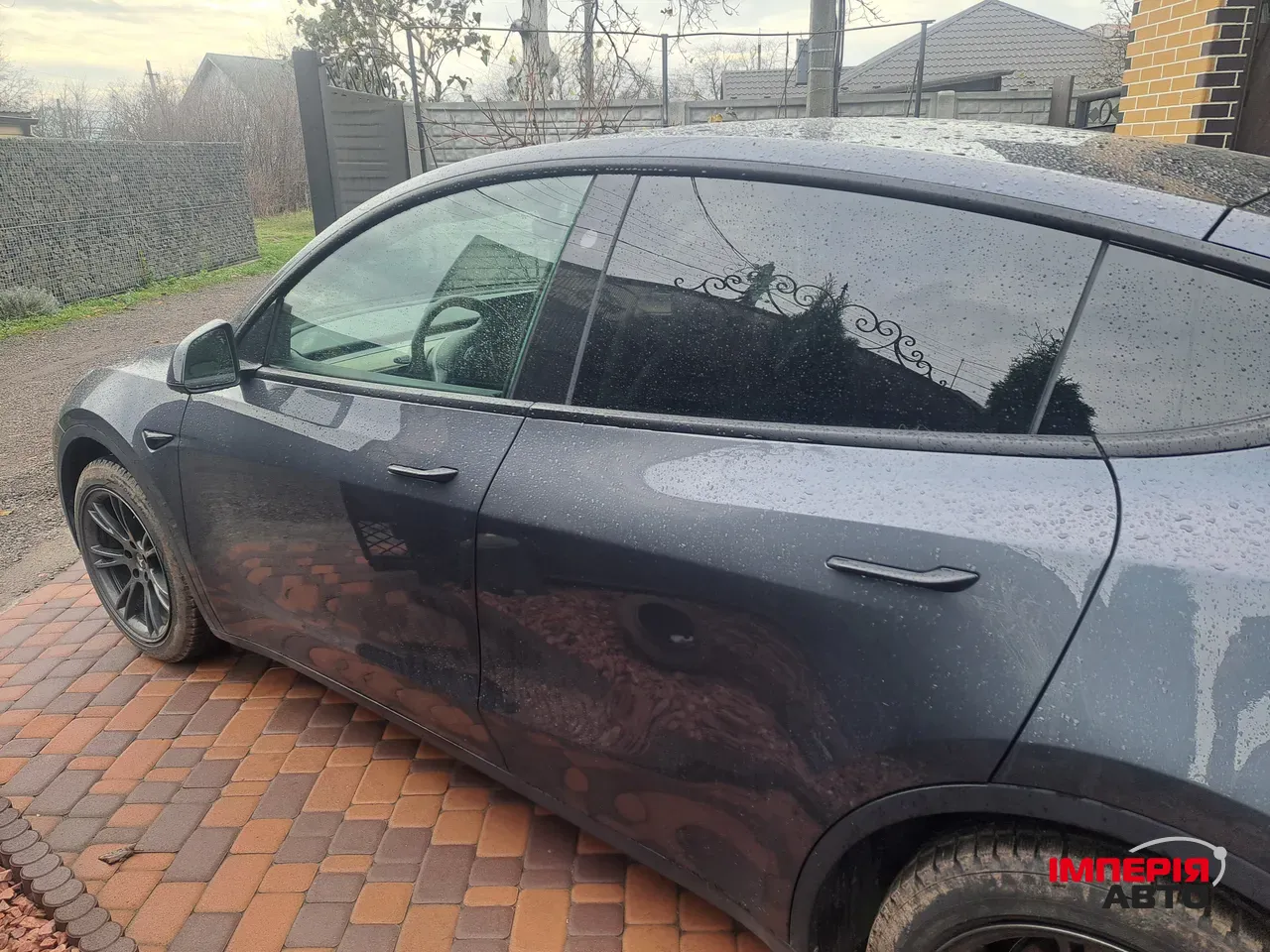 Tesla Model Y - фото 2