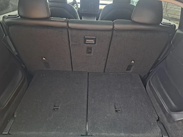 Tesla Model Y - фото 4