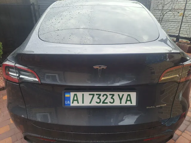 Tesla Model Y - фото 5