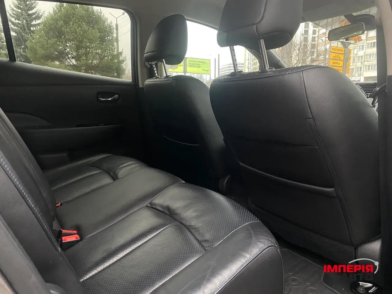 Nissan Leaf - фото 8